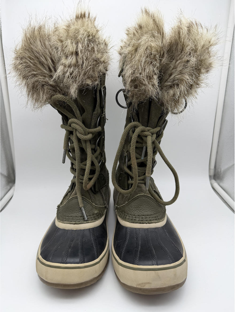 Sorel Women's Winter Boots with Faux Fur Trim and Lace-Up Design, USA Size 9